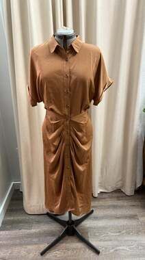 NWT Nordstrom “BTFBM” Tori Tie Waist Satin Midi Flattering Dress In Tan - XL